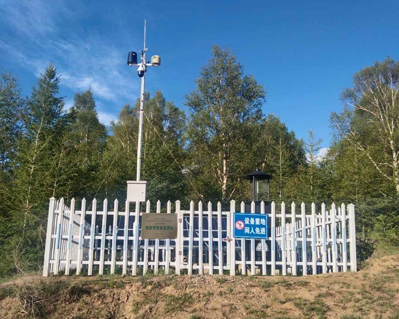 都成智能植保設(shè)備走進(jìn)河北塞罕壩林場(chǎng)